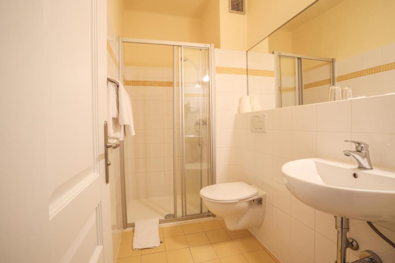 Hotel Kavalir Karlsbad Eksteriør billede