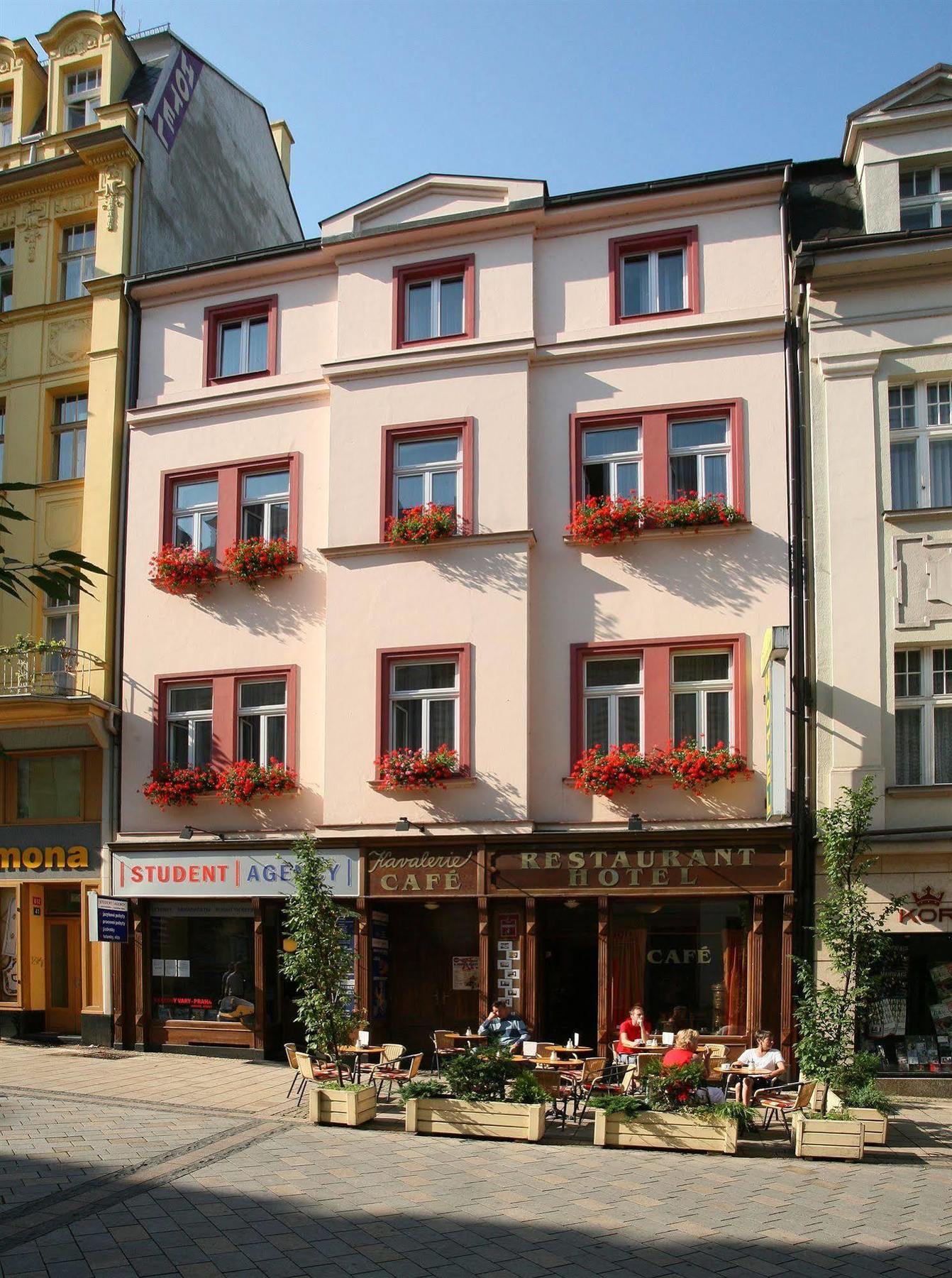 Hotel Kavalir Karlsbad Eksteriør billede