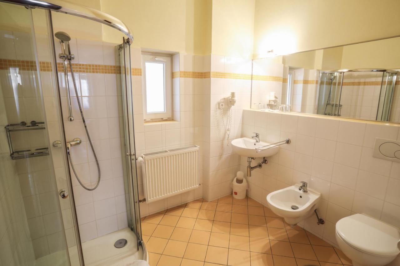 Hotel Kavalir Karlsbad Eksteriør billede